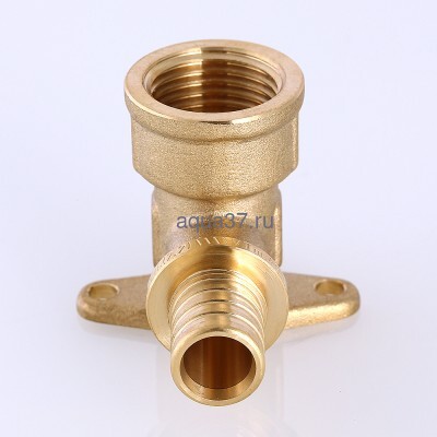 Аксиальный угольник с креплением 16 х 1/2 Valtec (вид 1) Аксиальный угольник с креплением 16 х 1/2 Valtec (фото, вид 1)