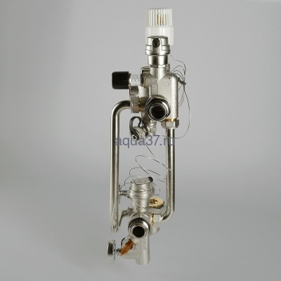 Насосно-смесительный узел для тёплого пола Combi Valtec (вид 2) Насосно-смесительный узел для тёплого пола Combi Valtec (фото, вид 2)