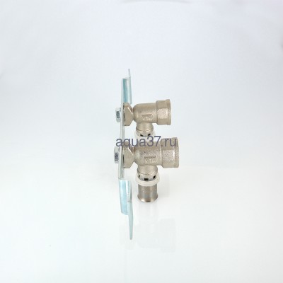 Пресс планка с водорозетками 16 x 1/2" Valtec (вид 5) Пресс планка с водорозетками 16 x 1/2" Valtec (фото, вид 5)