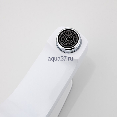 Смеситель для раковины Frud R10301-2 (вид 4) Смеситель для раковины Frud R10301-2 (фото, вид 4)