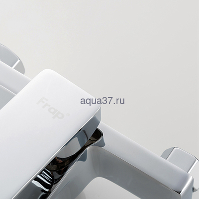 Смеситель для ванны Frap F3246 (вид 4) Смеситель для ванны Frap F3246 (фото, вид 4)