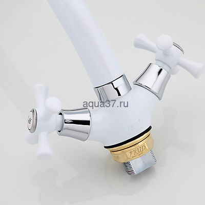 Смеситель для кухни Frud R42332 (вид 5) Смеситель для кухни Frud R42332 (фото, вид 5)